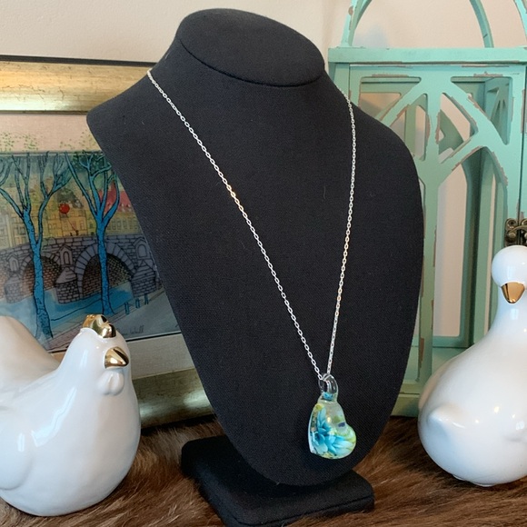 Blue and Green Floral Glass 3 Dimenisional Heart Pendant on a Delicate 925 Chain - Picture 2 of 13